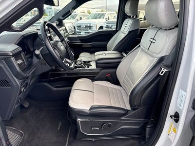 2023 Ford F-150 Lightning Platinum