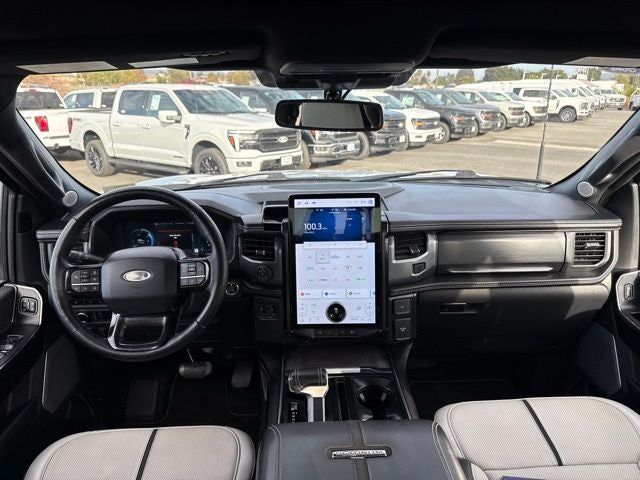 2023 Ford F-150 Lightning Platinum