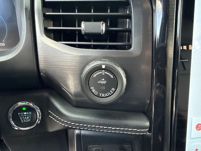 2023 Ford F-150 Lightning Platinum