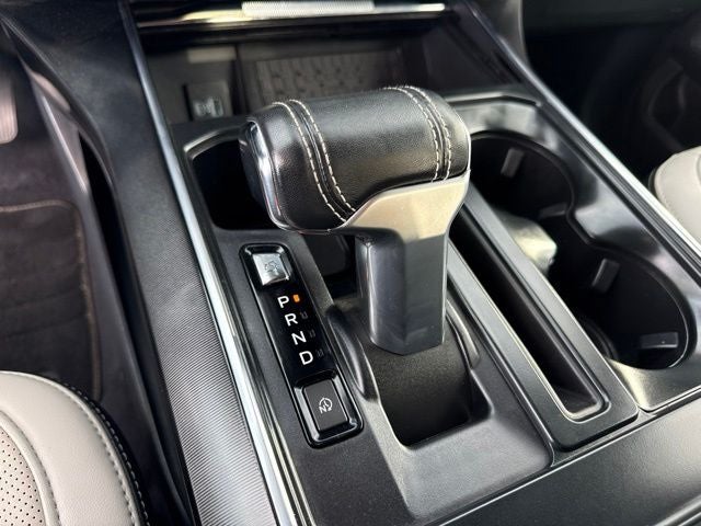 2023 Ford F-150 Lightning Platinum