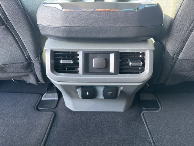 2024 Ford F-150 Lightning Flash