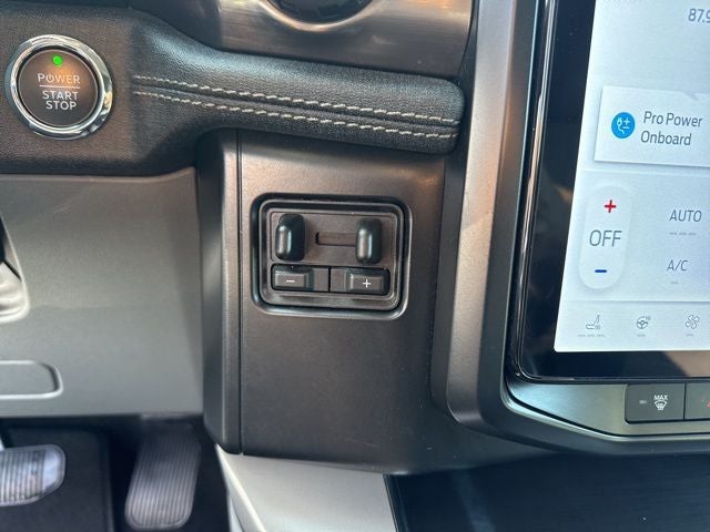 2024 Ford F-150 Lightning Flash