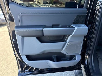 2024 Ford F-150 Lightning Flash