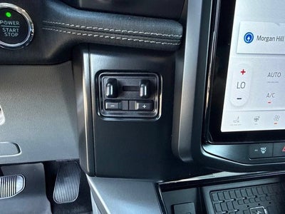 2024 Ford F-150 Lightning Flash