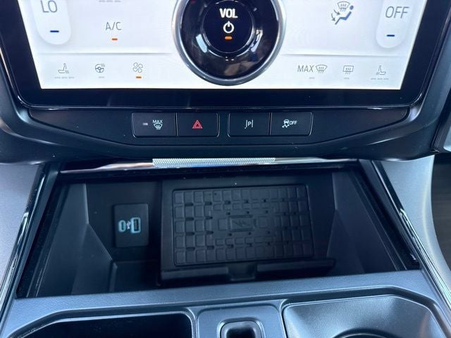 2024 Ford F-150 Lightning Flash