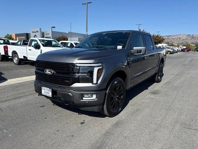 2025 Ford F-150 Platinum