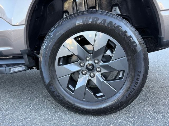 2023 Ford F-150 Lightning XLT