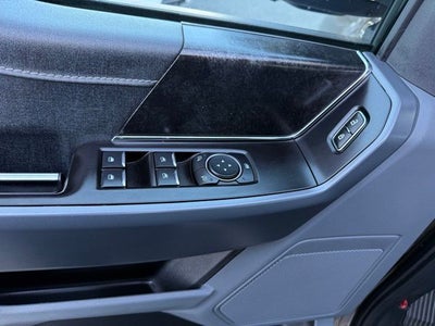 2023 Ford F-150 Lightning XLT