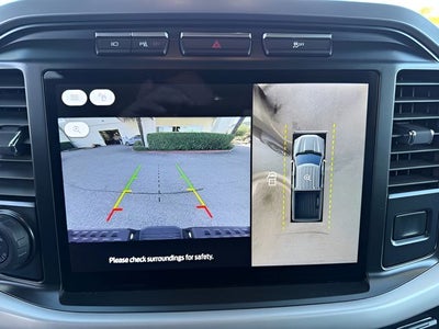 2023 Ford F-150 Lightning XLT