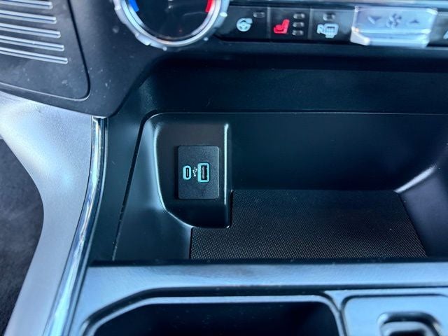 2023 Ford F-150 Lightning XLT