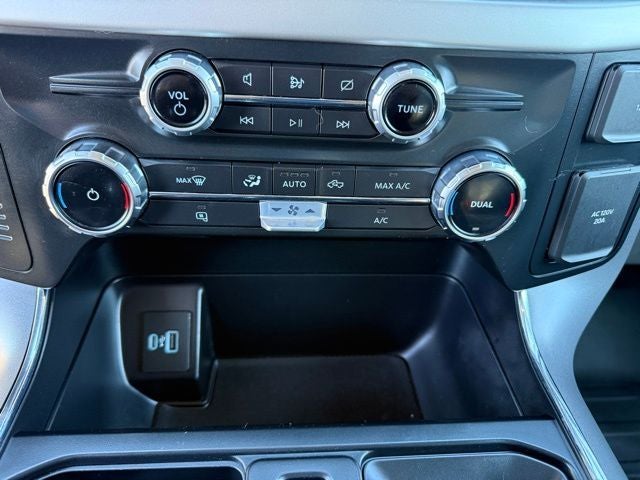 2022 Ford F-150 Lightning Pro