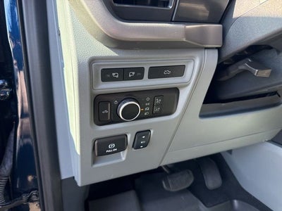 2024 Ford F-150 Lightning XLT