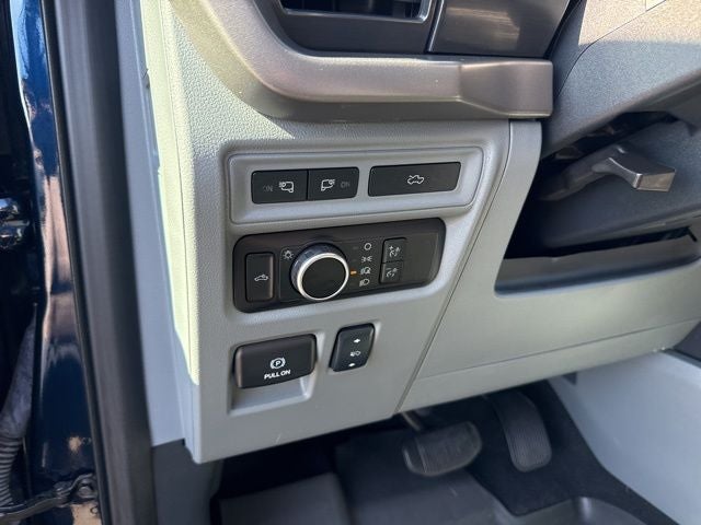 2024 Ford F-150 Lightning XLT