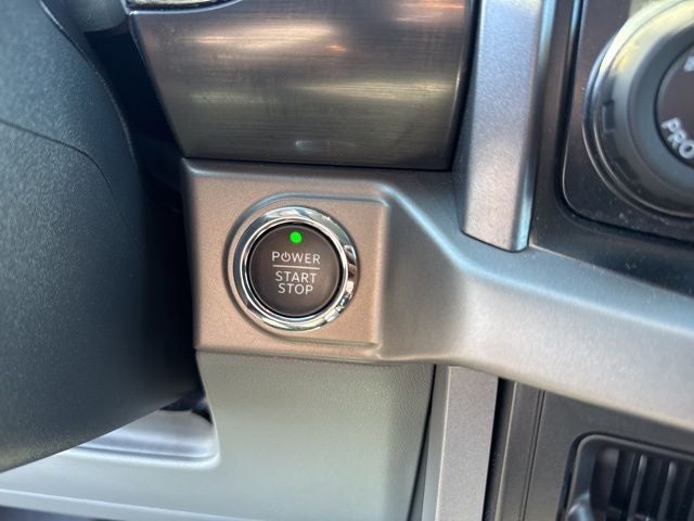 2024 Ford F-150 Lightning XLT