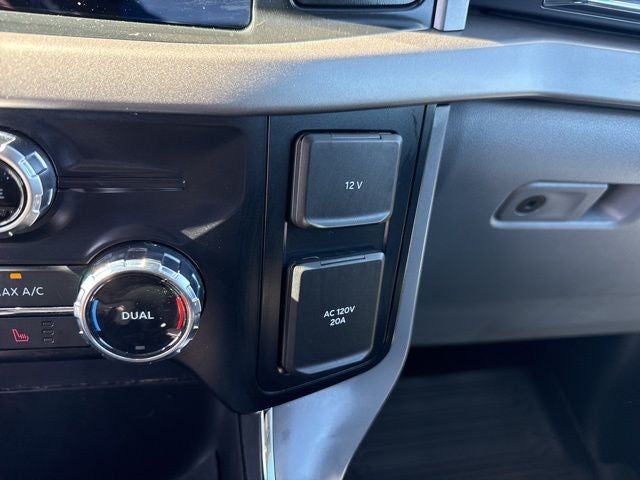 2024 Ford F-150 Lightning XLT