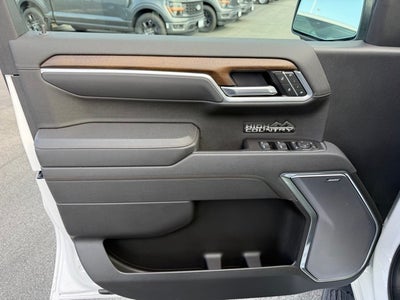 2025 Chevrolet Silverado 1500 High Country