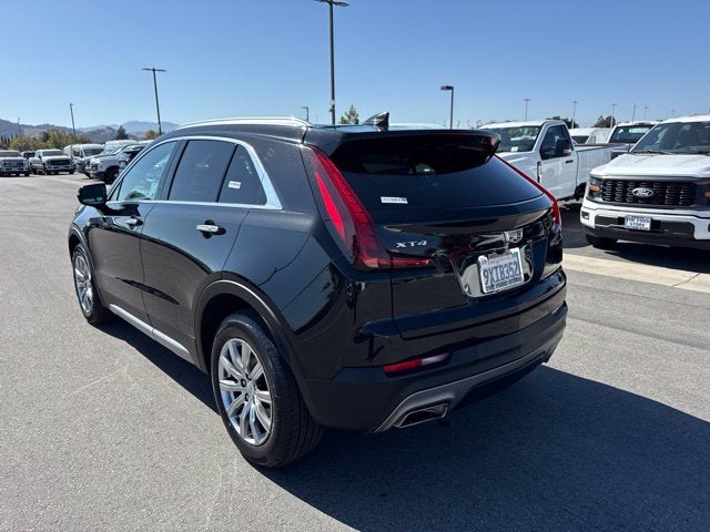 2023 Cadillac XT4 Premium Luxury