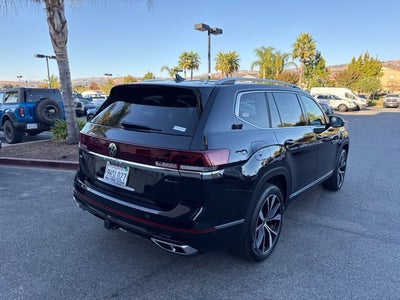 2024 Volkswagen Atlas 2.0T SEL Premium R-Line