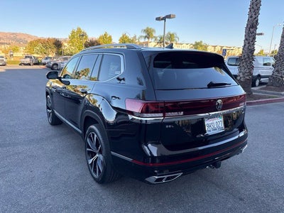 2024 Volkswagen Atlas 2.0T SEL Premium R-Line