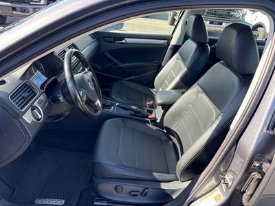 2014 Volkswagen Passat 1.8T S