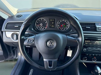 2014 Volkswagen Passat 1.8T S