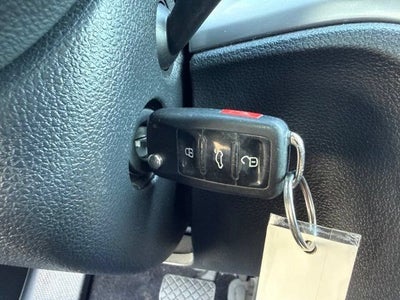 2014 Volkswagen Passat 1.8T S