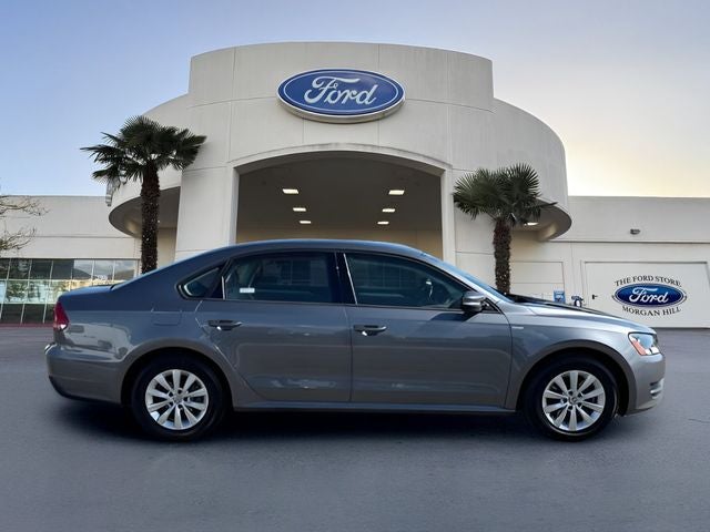 2014 Volkswagen Passat 1.8T S