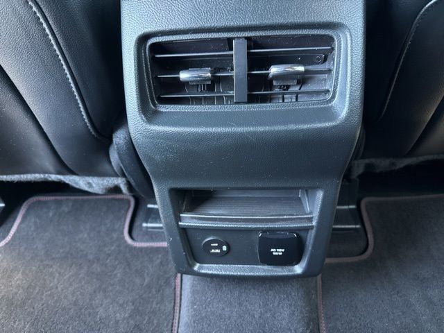 2021 Ford Edge ST Line
