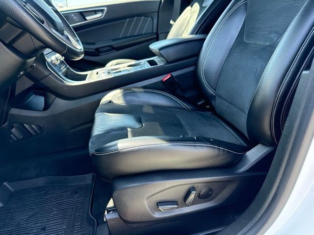 2023 Ford Edge ST