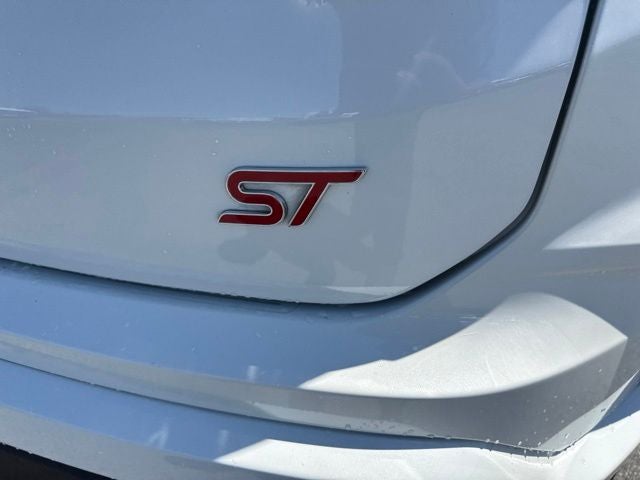 2023 Ford Edge ST