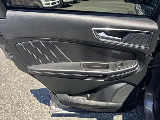2024 Ford Edge ST