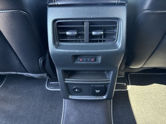 2024 Ford Edge ST