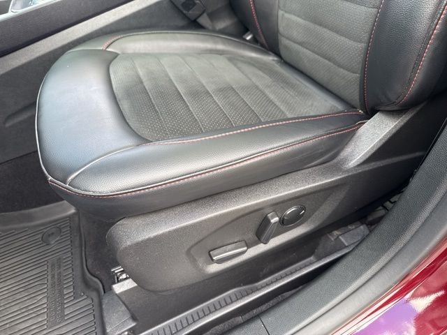 2023 Ford Edge ST Line