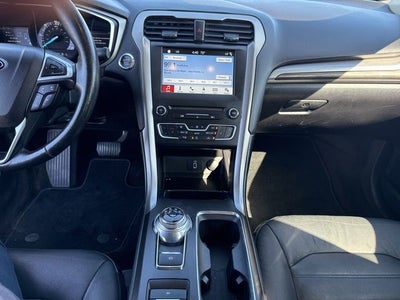 2017 Ford Fusion Energi SE Luxury