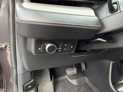2022 Ford Mustang Mach-E Select