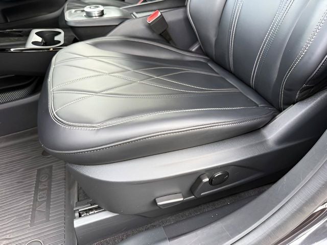 2022 Ford Mustang Mach-E Select
