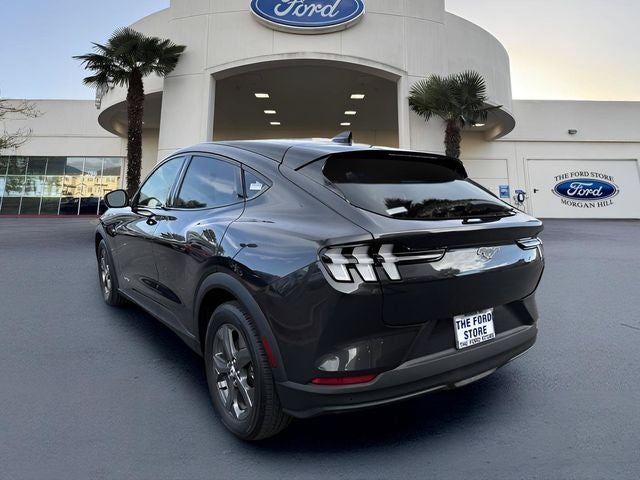2022 Ford Mustang Mach-E Select