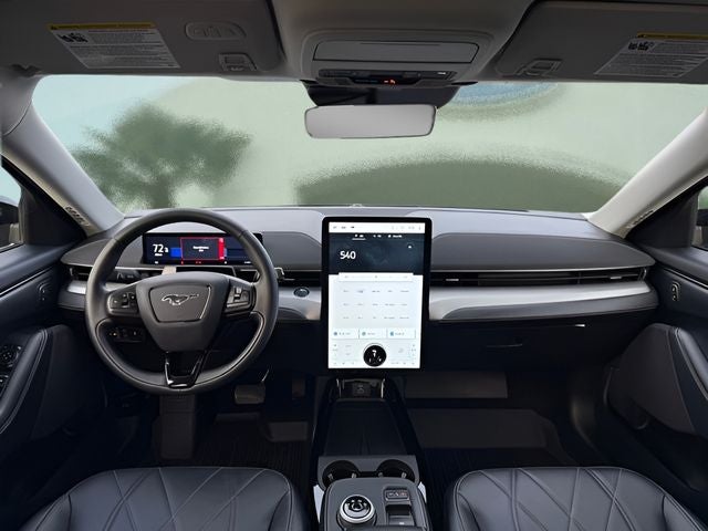 2022 Ford Mustang Mach-E California Route 1