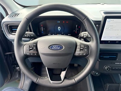 2025 Ford Maverick Lobo Standard