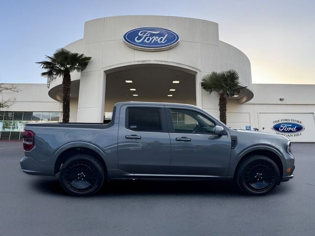 2025 Ford Maverick Lobo Standard