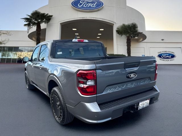 2025 Ford Maverick Lobo Standard