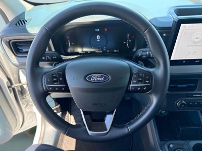 2025 Ford Maverick Lobo Standard