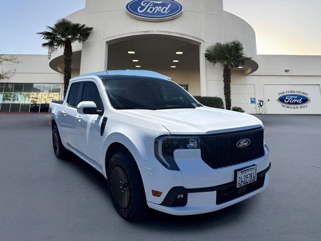 2025 Ford Maverick Lobo Standard