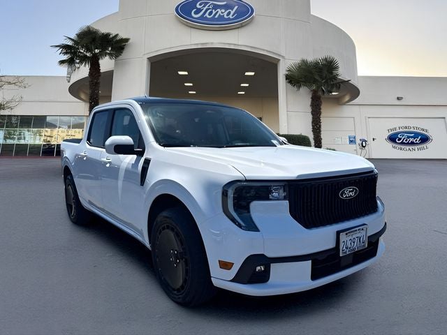 2025 Ford Maverick Lobo Standard