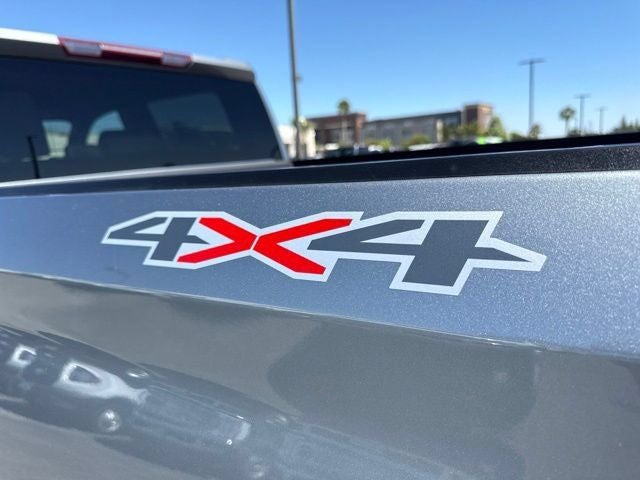 2023 Chevrolet Silverado 1500 LT LT1