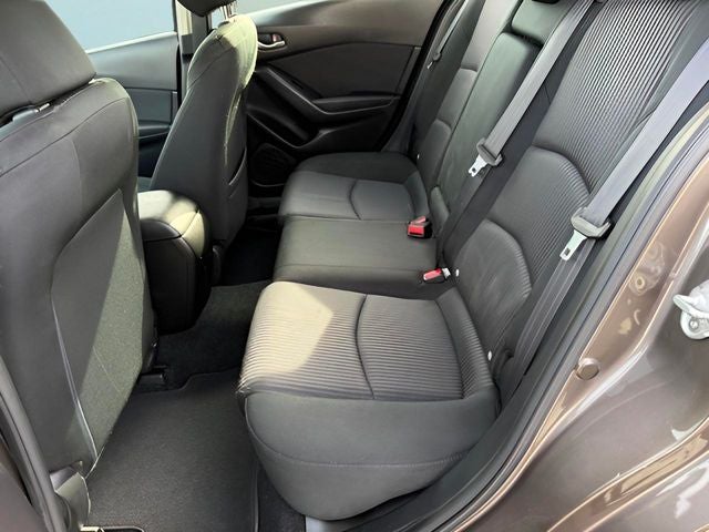 2015 Mazda Mazda3 i Touring