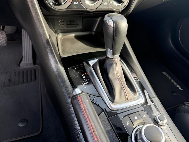 2015 Mazda Mazda3 i Touring