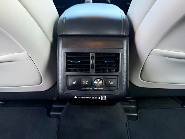 2018 Toyota Avalon Hybrid Limited