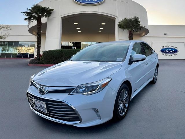 2018 Toyota Avalon Hybrid Limited