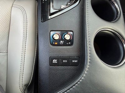 2018 Toyota Avalon Hybrid Limited